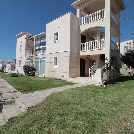 Flamingo Fabulous 2 Bed With Swimming Pool-hosted By Sweetstay بيت للعطل